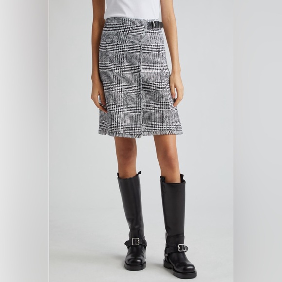 Warped Houndstooth Fringe Trim Wrap Skirt - Picture 4 of 10